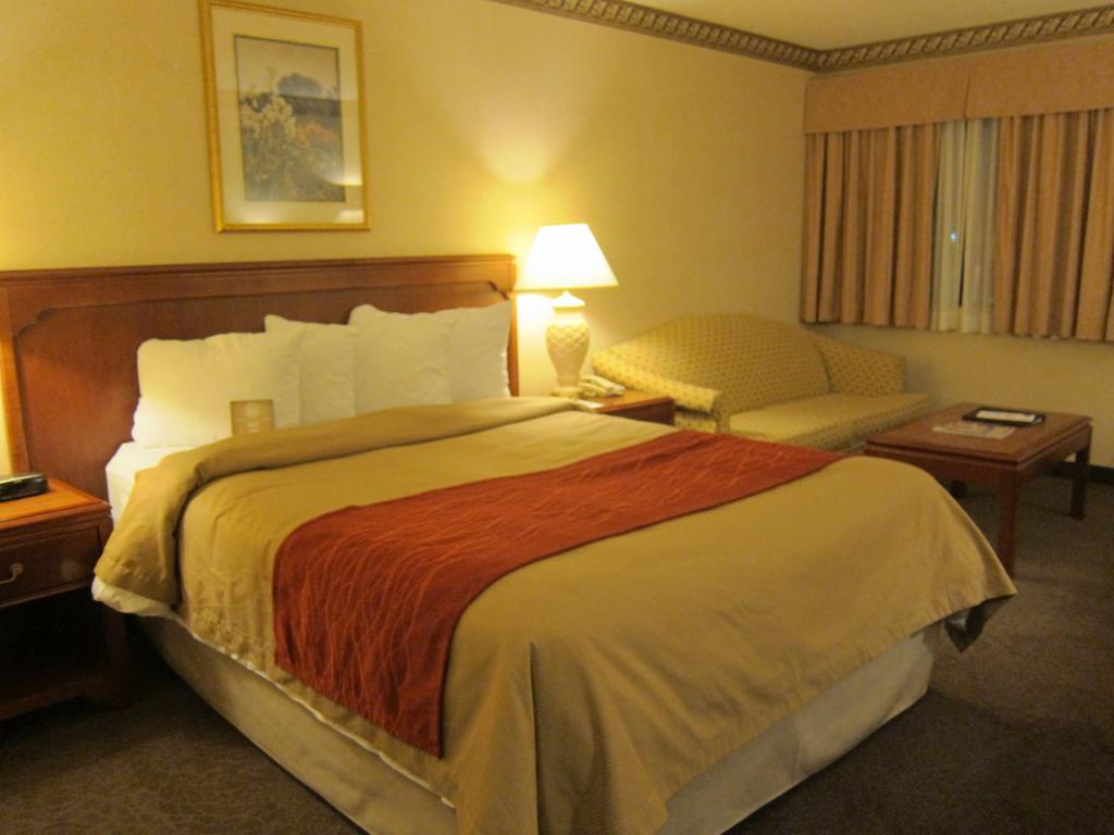 Comfort Inn Meadowvale Mississauga Luaran gambar