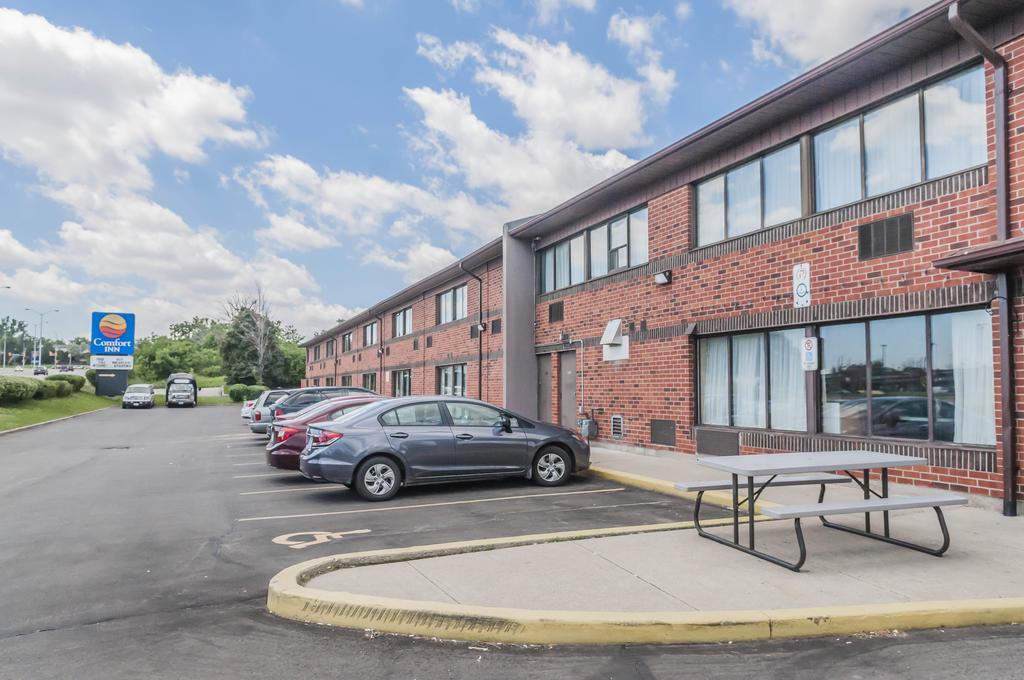 Comfort Inn Meadowvale Mississauga Luaran gambar