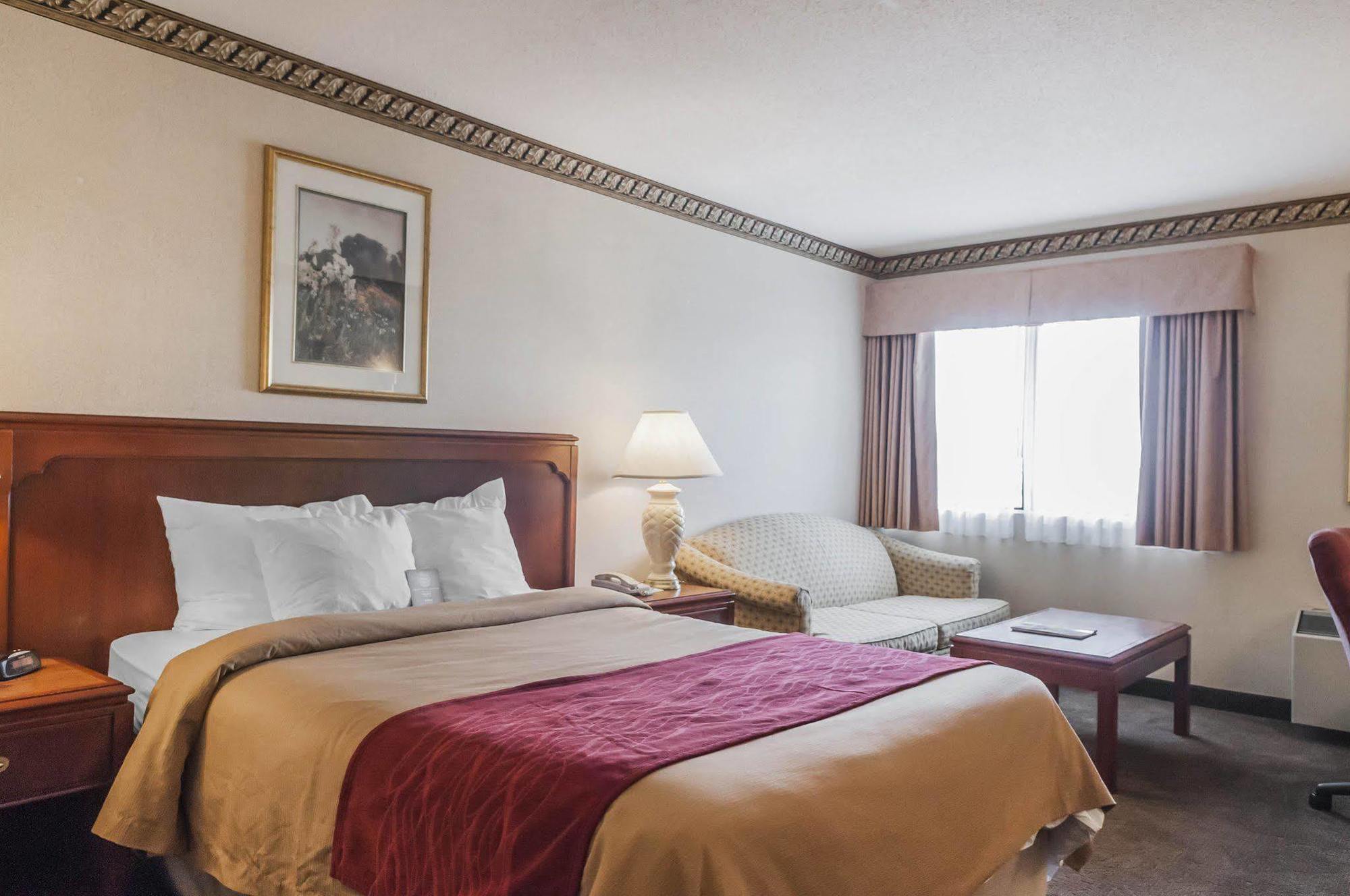 Comfort Inn Meadowvale Mississauga Luaran gambar