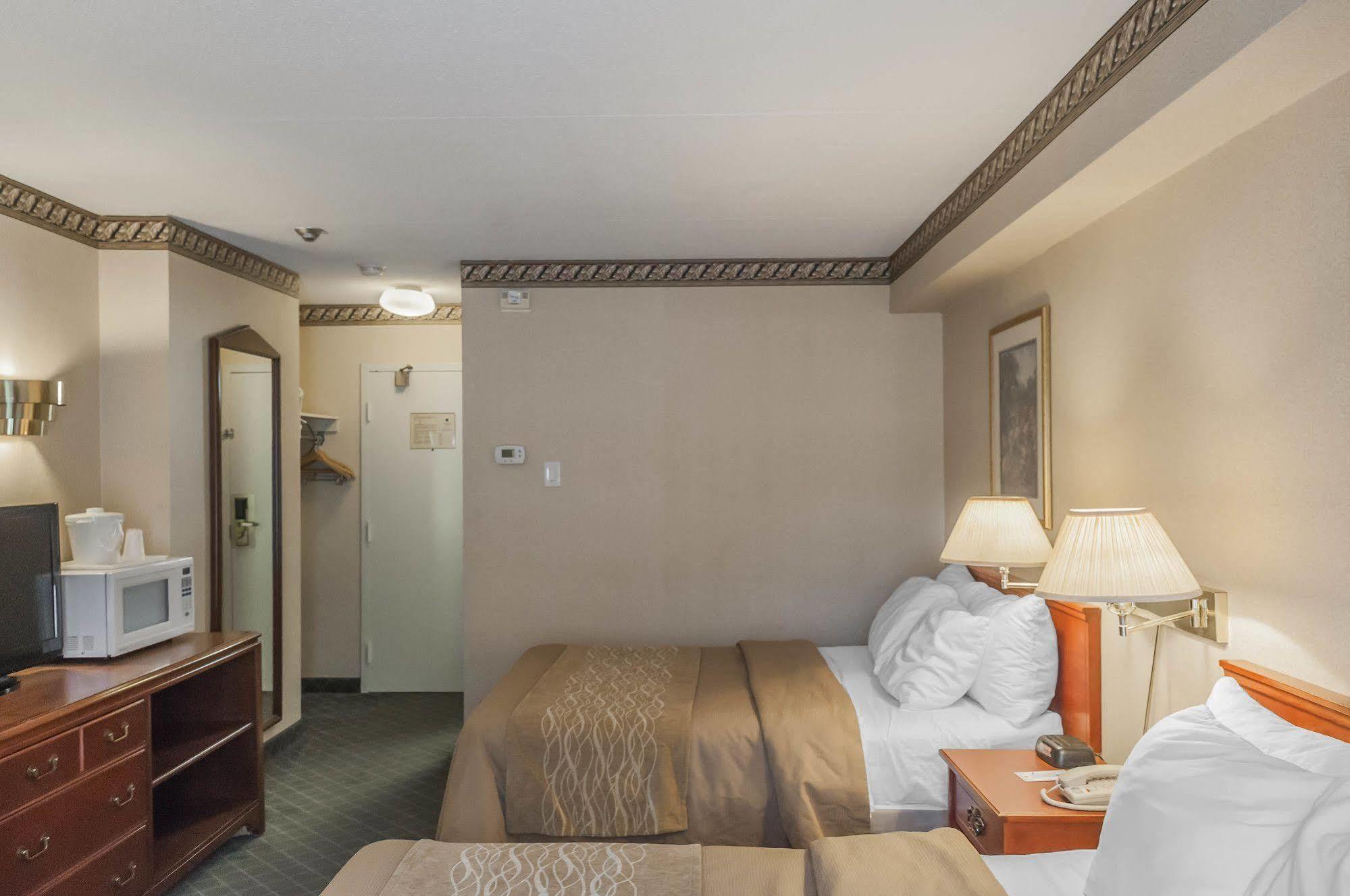 Comfort Inn Meadowvale Mississauga Luaran gambar